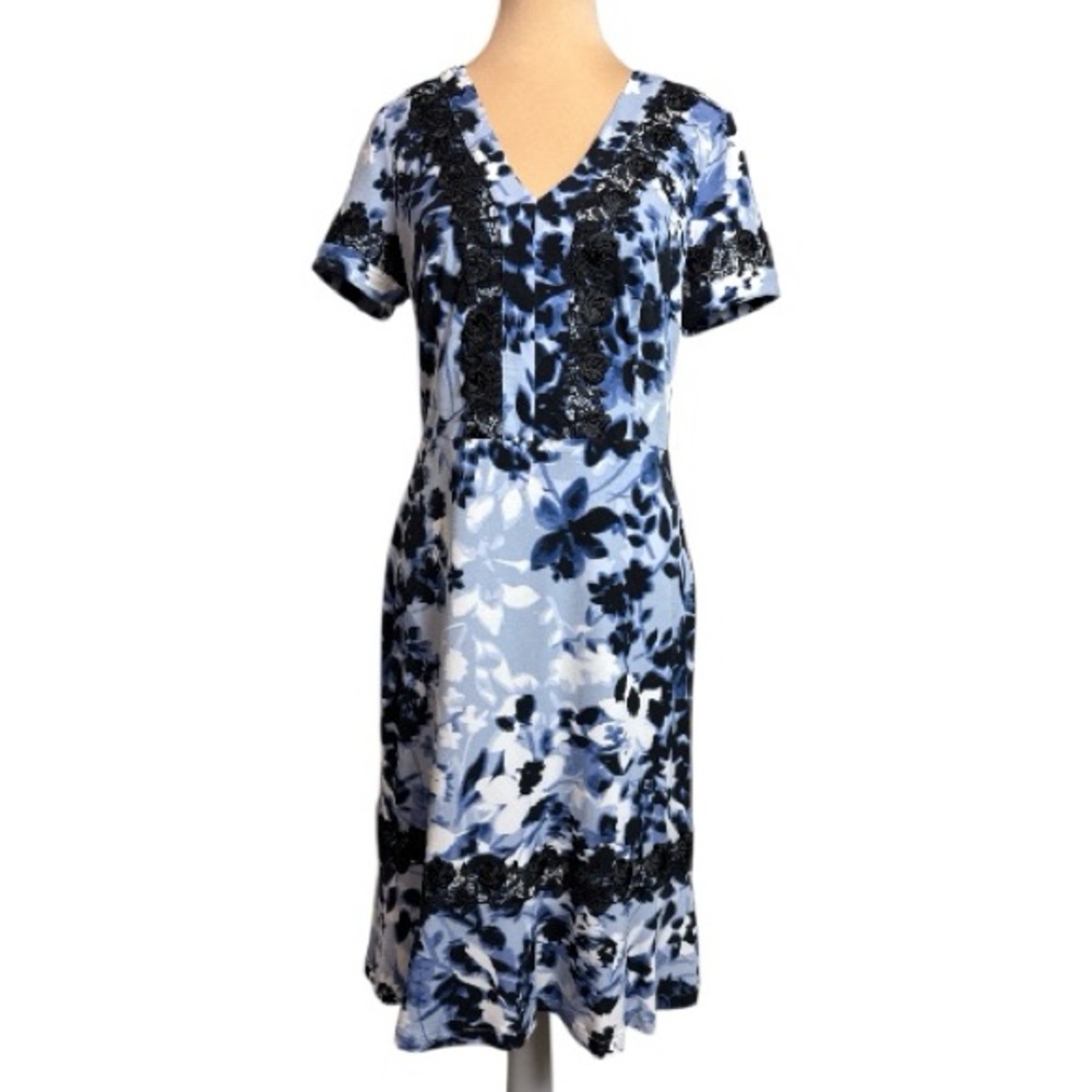 Karl Lagerfeld Floral V-Neck Midi Dress Blue/Black/White Print Sz 4 EUC Stretch